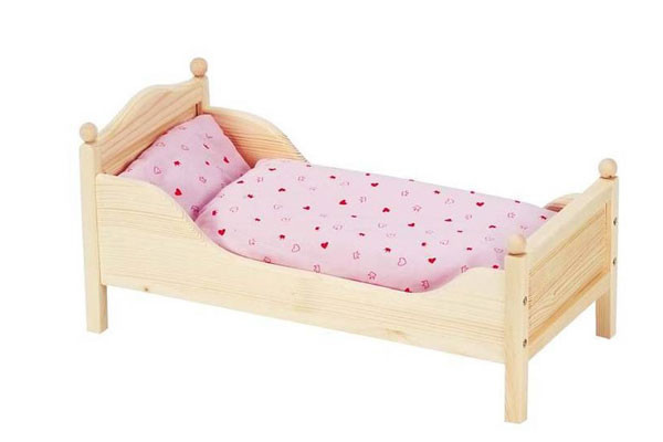 Poppenbed hout licht van het merk Goki.
