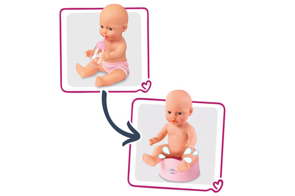 De pop kan drinken en plassen. 