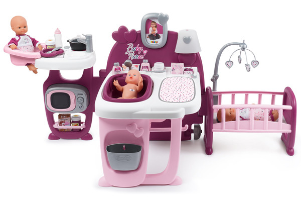 Verzorgingscentrum Baby Nurse van Smoby.