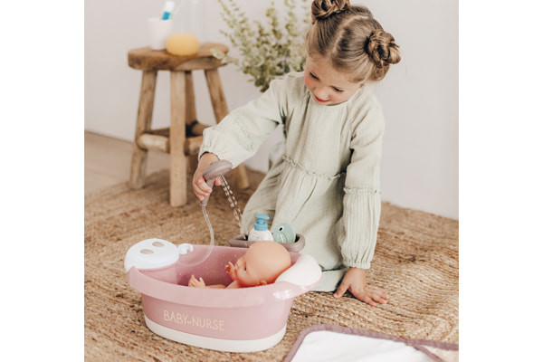 De douchekop kan water sproeien